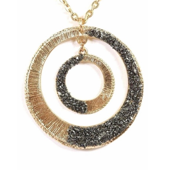 Circle Druzy Necklace - Picture 6 of 8